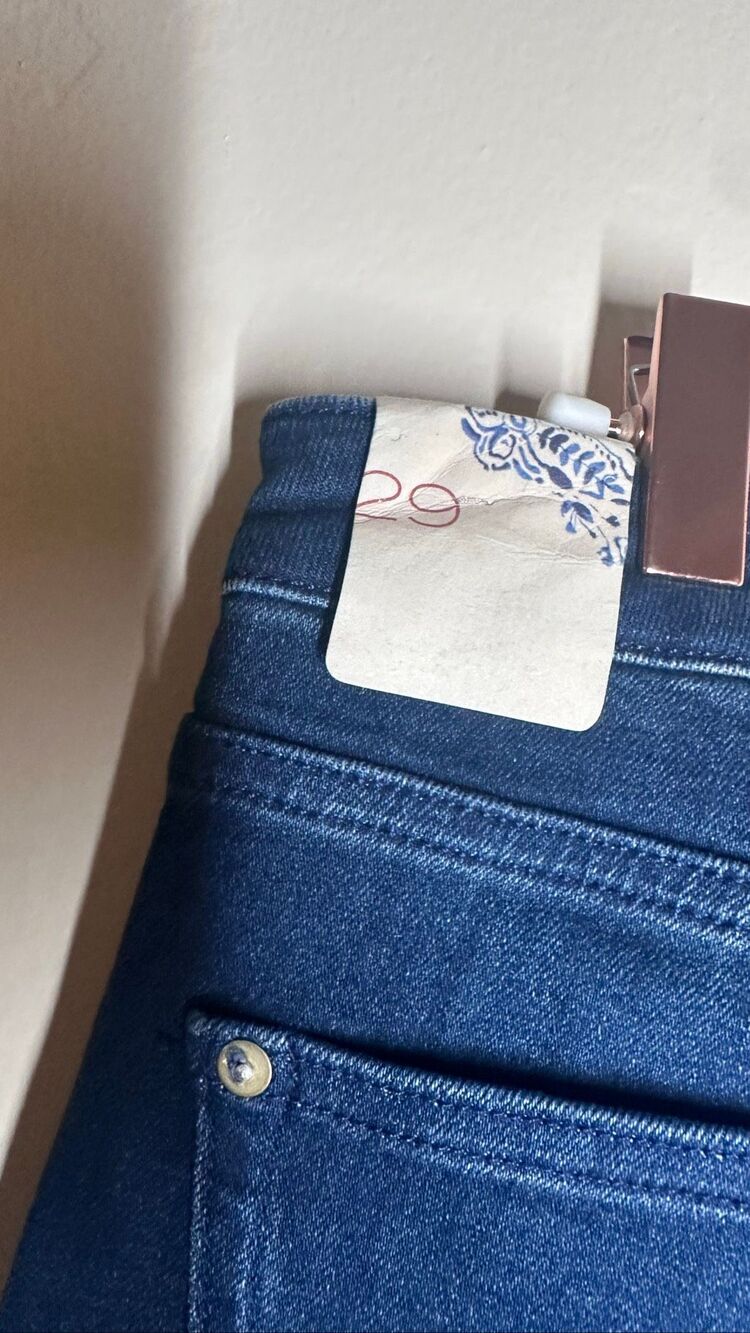 🌸 Anthropologie Pilcro & The Letter Press Dark Wash Icon Flare Stretch Jeans Siz - Picture 6 of 10